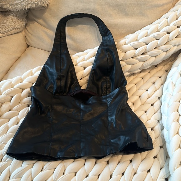 zara black faux leather halter top - Picture 4 of 6